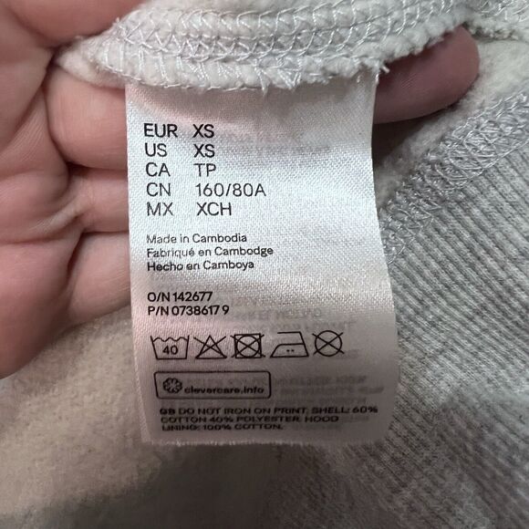 H&M "The Rolling Stones" Leopard Print Tongue Graphic Gray Sweatshirt Hoodie XS - Picture 6 of 7